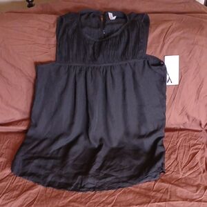 Icon Apparel Sleeveless Blouse